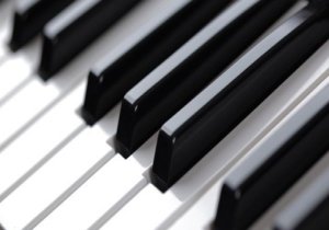 Phil Perdue The Piano Man at Captain's Table Restaurant