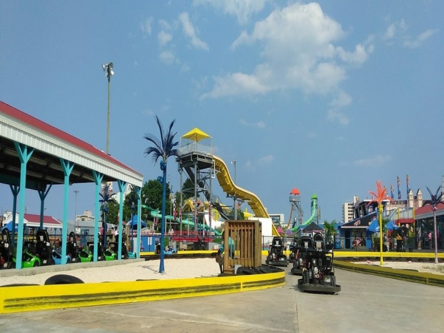 Jolly Roger Amusement Park