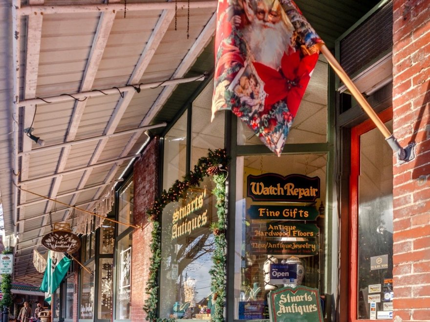 Stuart's Antiques