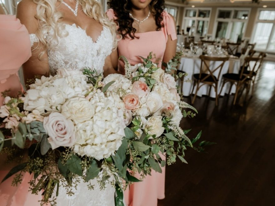 Alison To The Altar